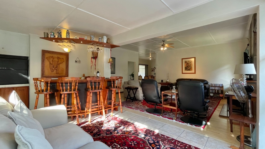 3 Bedroom Property for Sale in Somerset West Western Cape